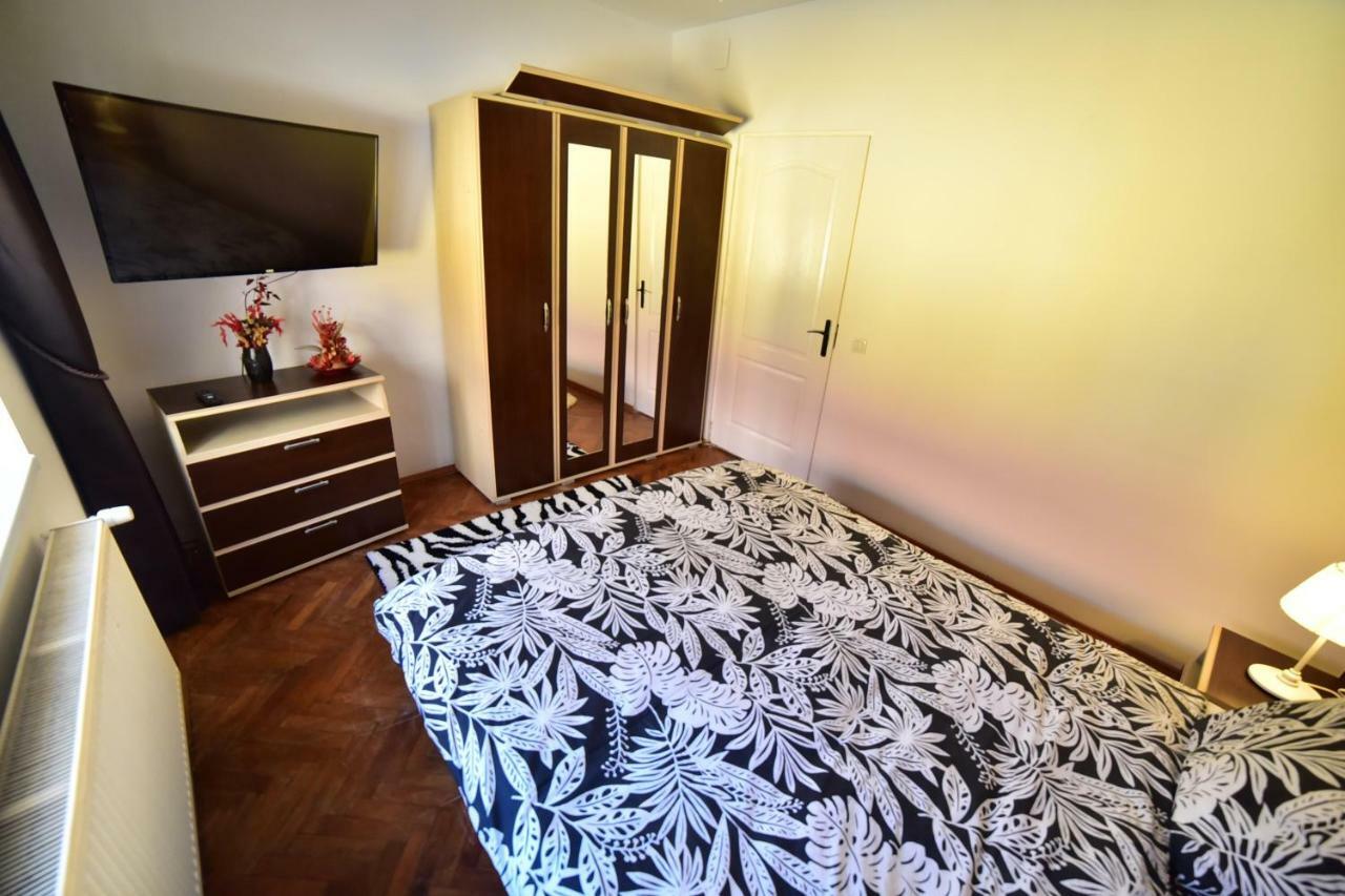 Casa Soare - Ultracentral Guesthouse Sibiu Esterno foto