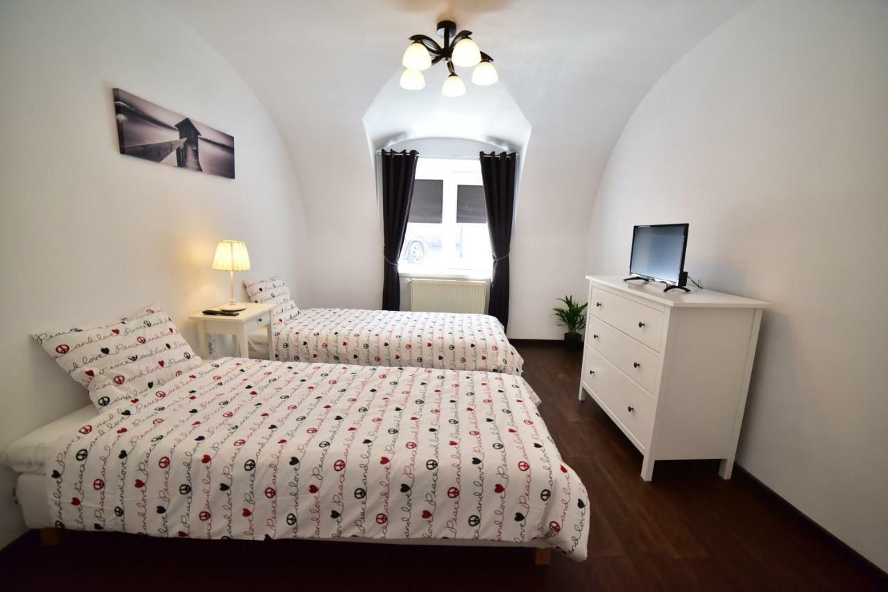 Casa Soare - Ultracentral Guesthouse Sibiu Esterno foto